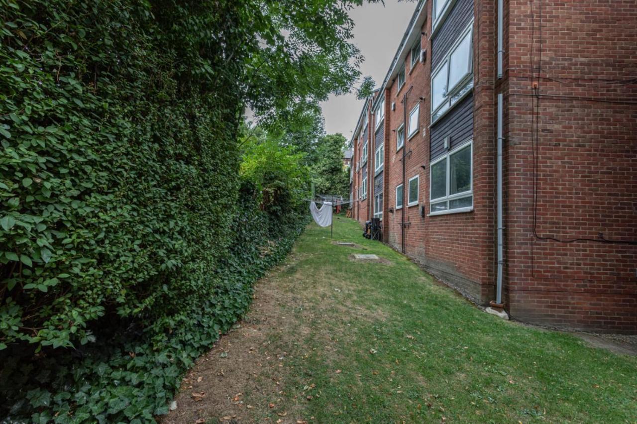 Hanifa Place Leeds  Dış mekan fotoğraf